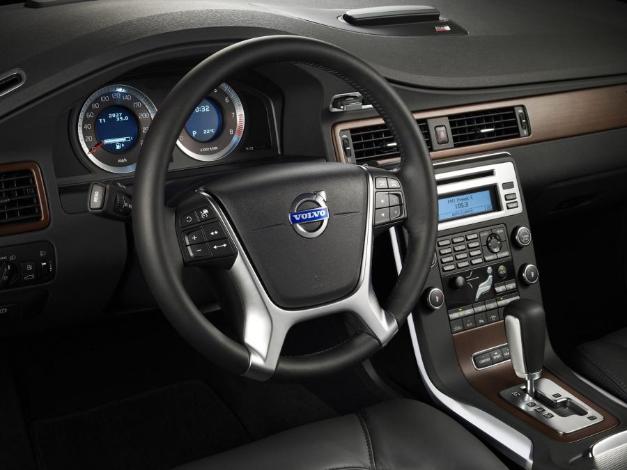  Volvo S80 D5 2009 года  (фото 4 из 20)